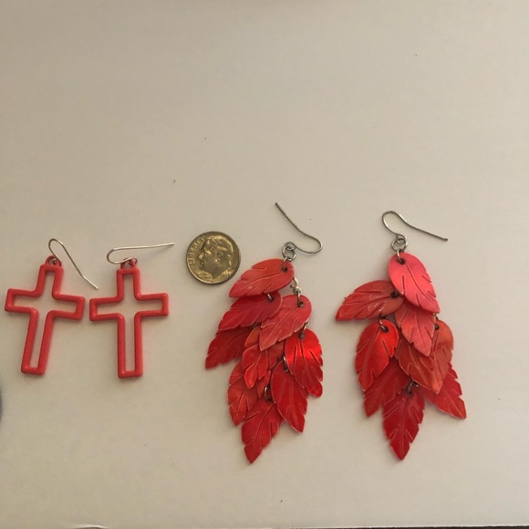 5 pairs of fashion Earrings- EUC - Picture 4 of 8